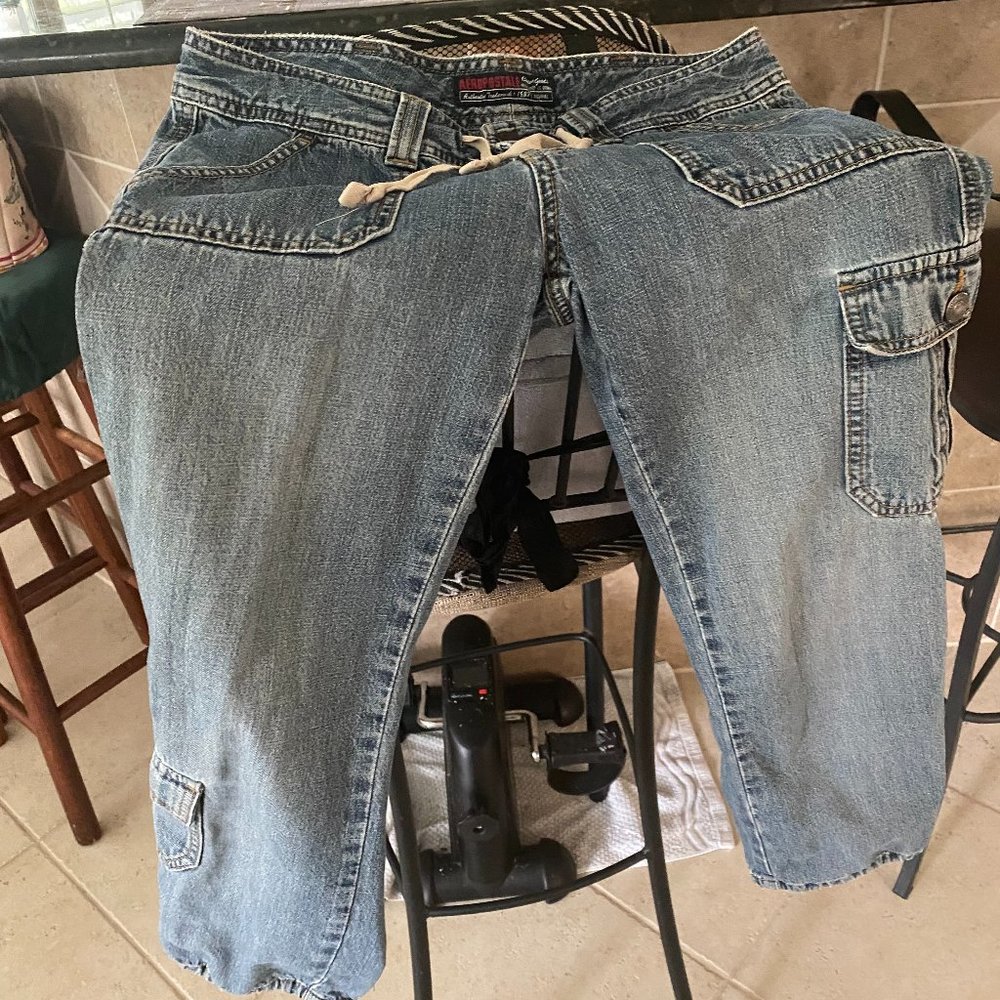 ALMOST NEW   AEROPOSTALE LONG SHORTS